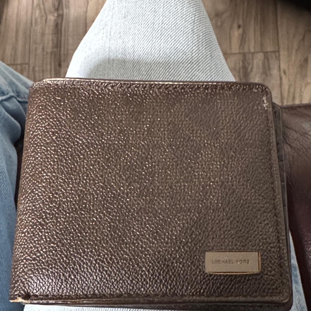 Michael Kors Textured Brown Wallet